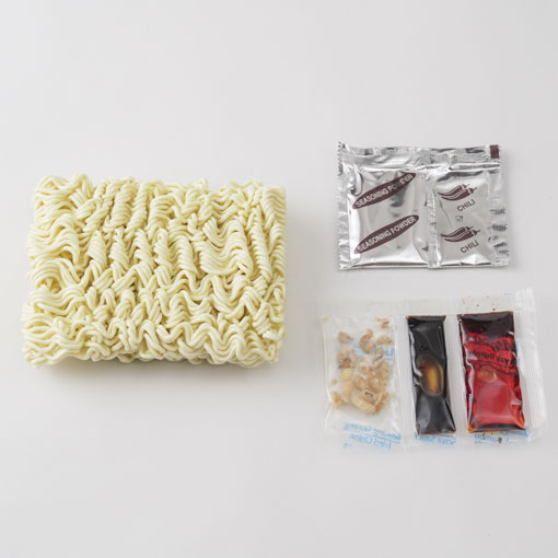 インスタント麺（激辛ミーゴレン） / 80g