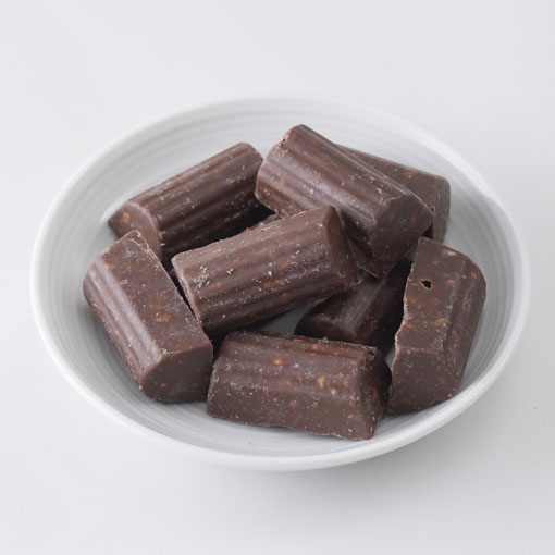ヘーゼルナッツとカカオニブのミルククランチ / 105g